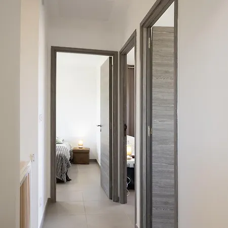 E Olivia Casa 2 Μοντιτσέλο